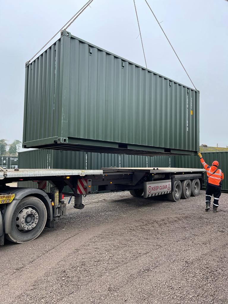 felixstoweshippingcontainers111